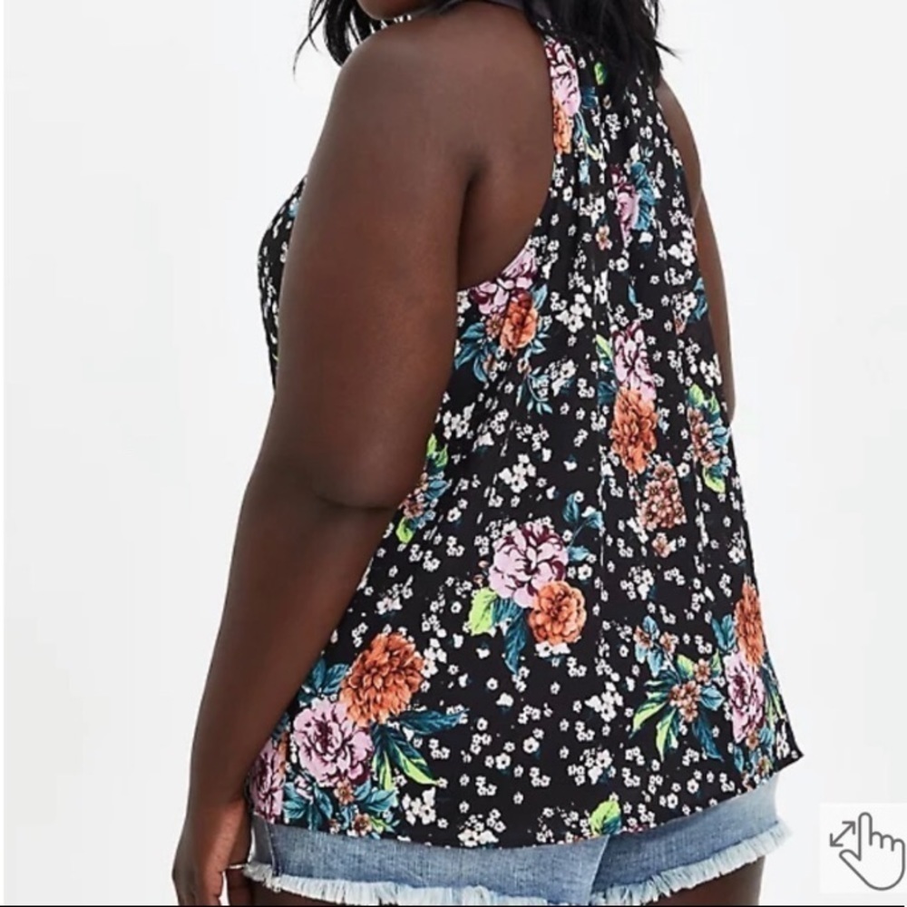 Torrid Lightweight Floral Print Tank Top Size 2X Flowy Feminine Black High Neck - Picture 3 of 16